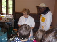 Medobraní s dětským dnem u Perníkové chaloupky 2011