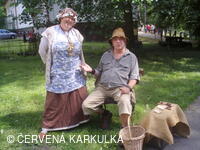 Medobraní s dětským dnem u Perníkové chaloupky 2011
